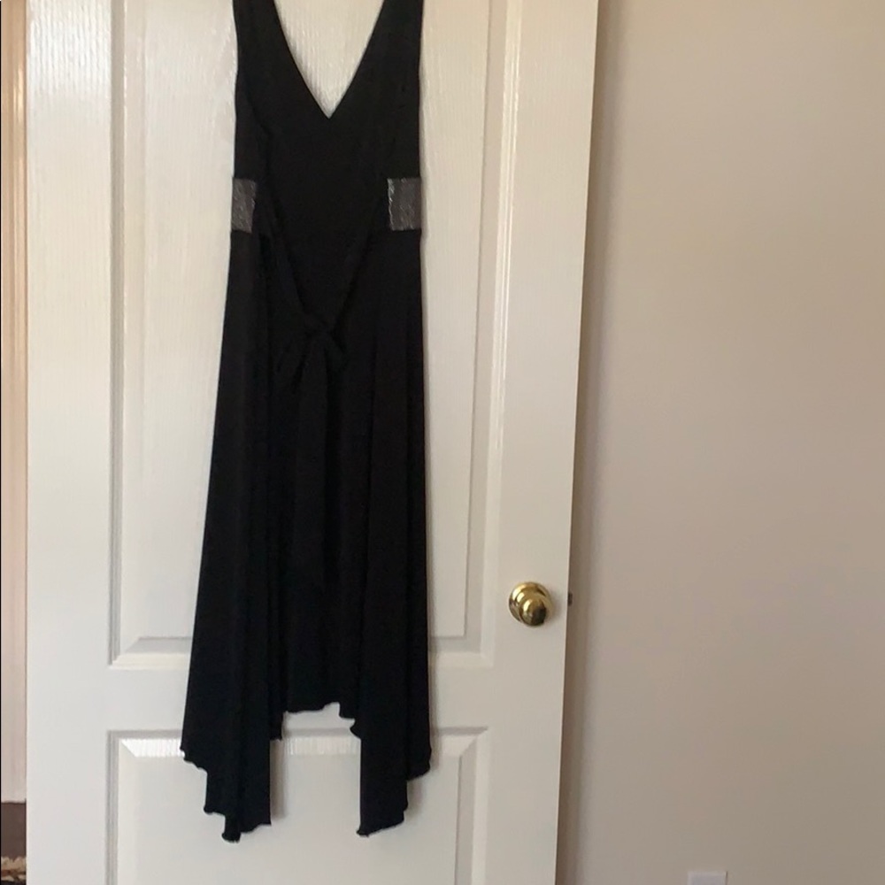 Dress - Picture 2 of 5